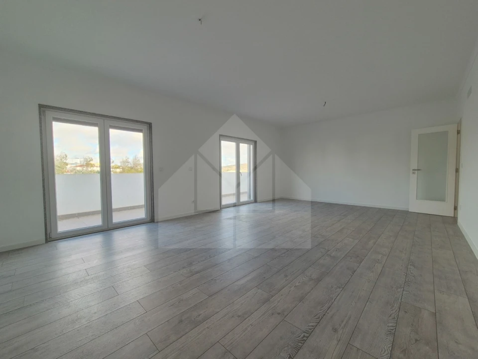 Apartamento T4 para Venda em Lourinhã e Atalaia Foto 5