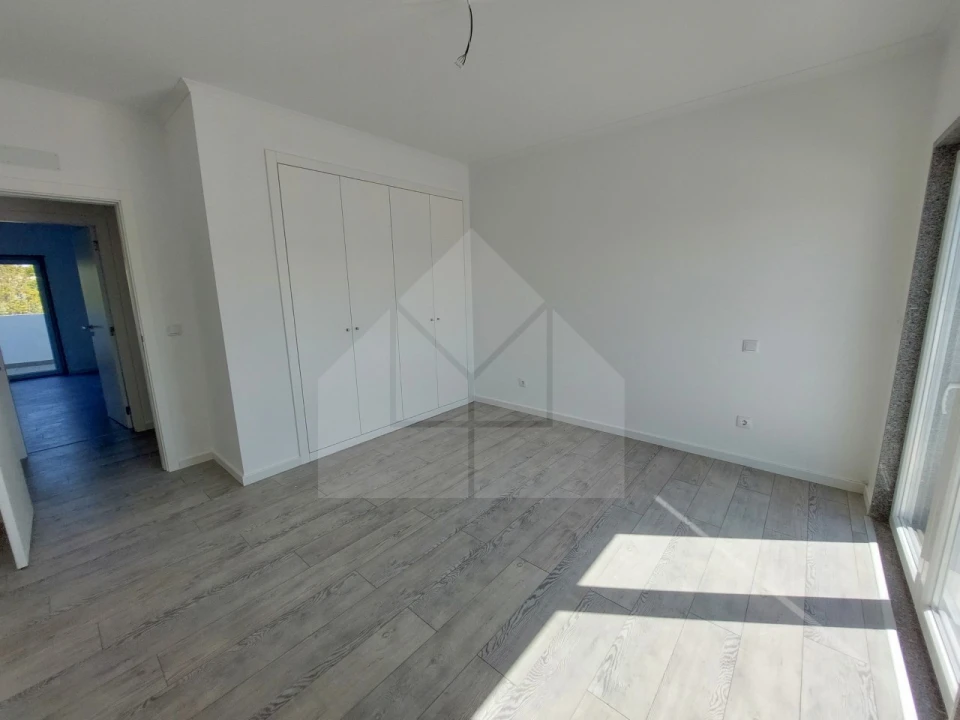 Apartamento T4 para Venda em Lourinhã e Atalaia Foto 9