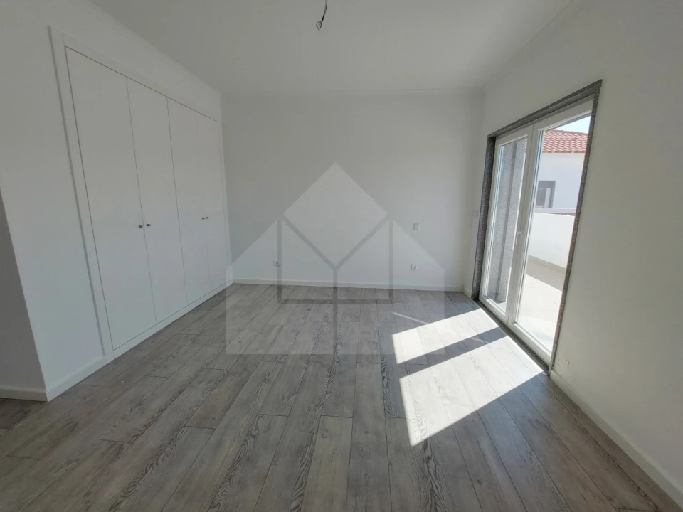 Apartamento T4 para Venda em Lourinhã e Atalaia Foto 14
