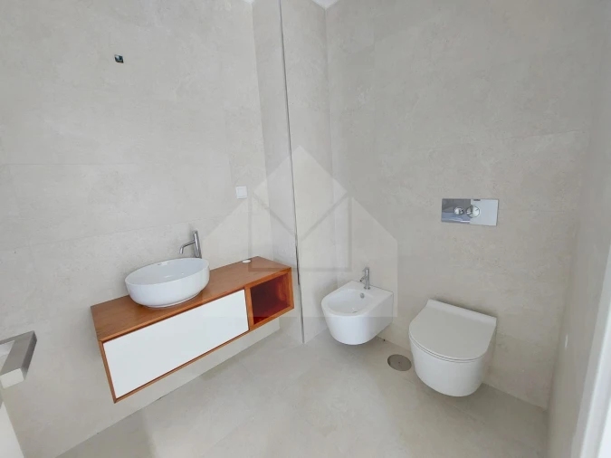 Apartamento T4 para Venda em Lourinhã e Atalaia Foto 7