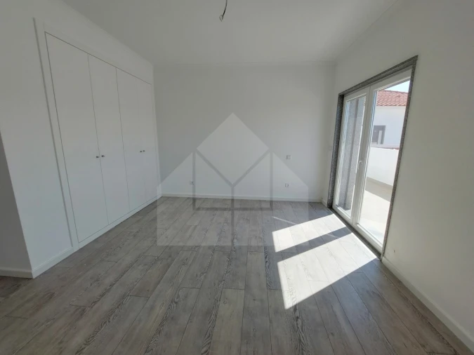 Apartamento T4 para Venda em Lourinhã e Atalaia Foto 14