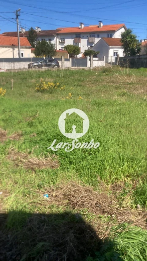 Terreno para Venda em Valença, Cristelo Covo e Arão