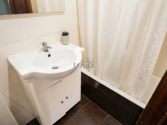 Apartamento T2 para Venda em Mafamude e Vilar do Paraíso Foto 11