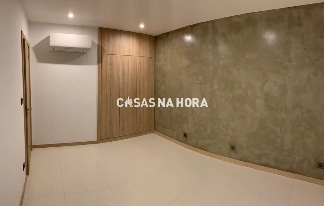 Apartamento T2 para Arrendamento em Viseu Foto 4