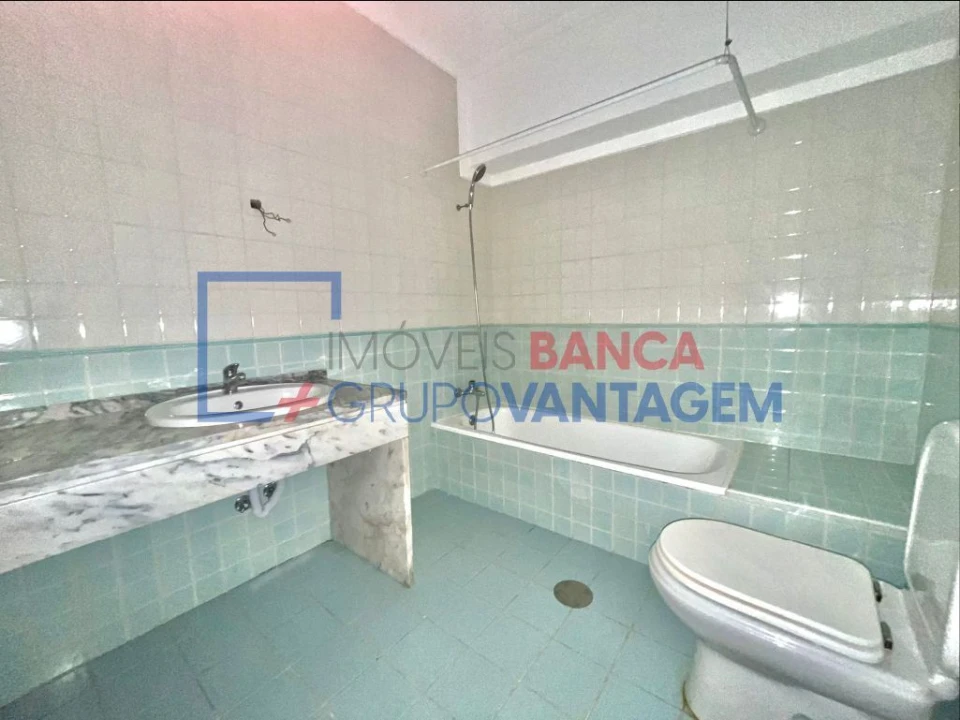 Apartamento T3 para Venda em Aguas Santas Foto 23