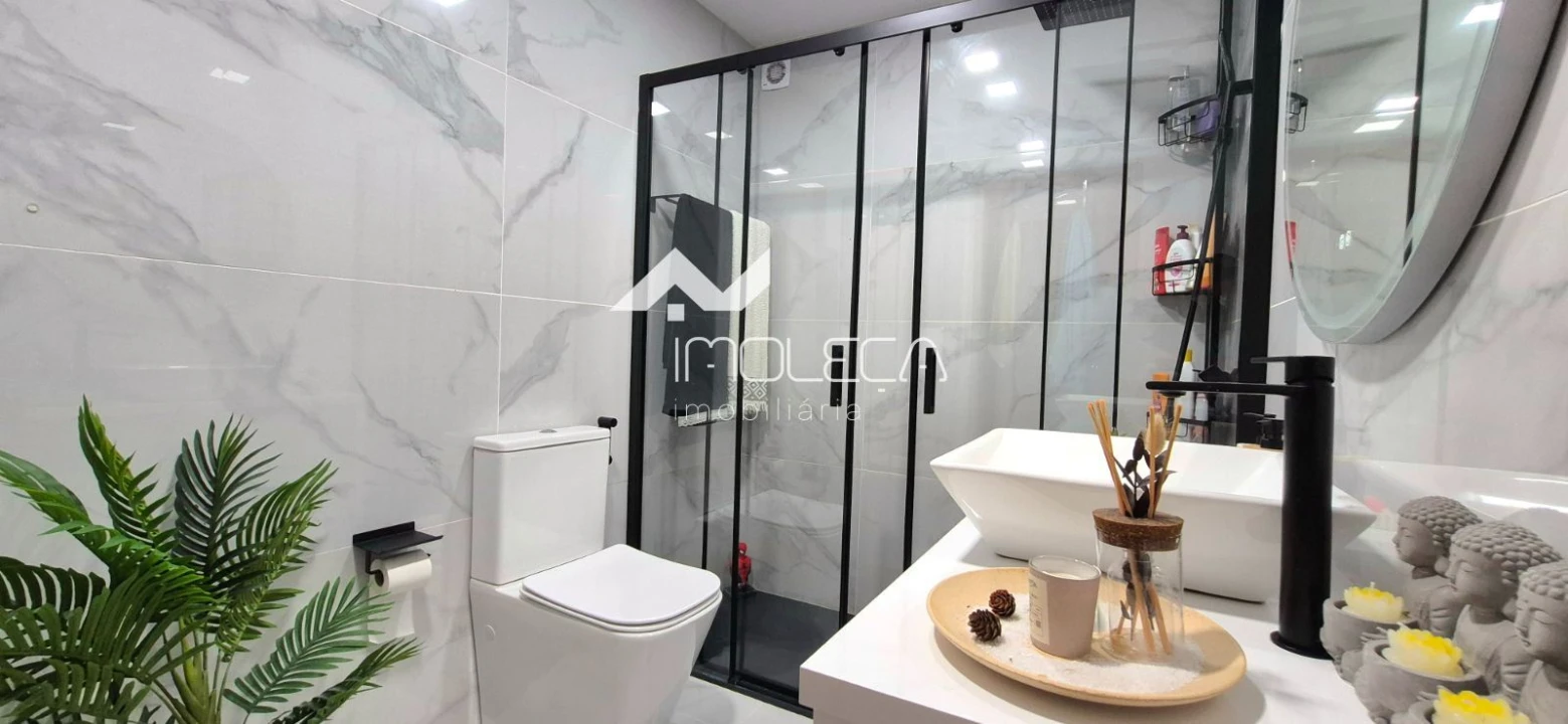 Apartamento T2 para Venda em Moreira Foto 15