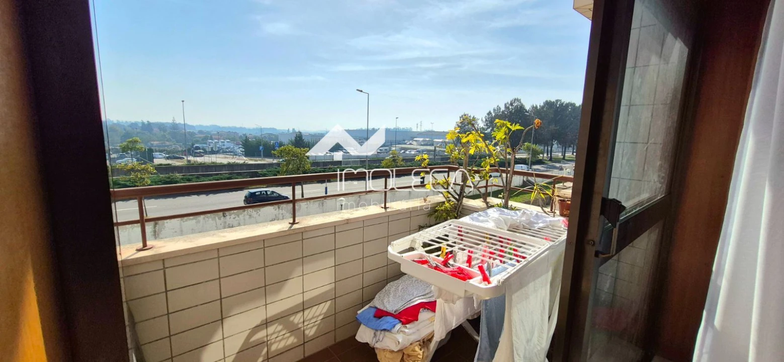 Apartamento T2 para Venda em Moreira Foto 19