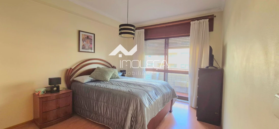 Apartamento T2 para Venda em Moreira Foto 8