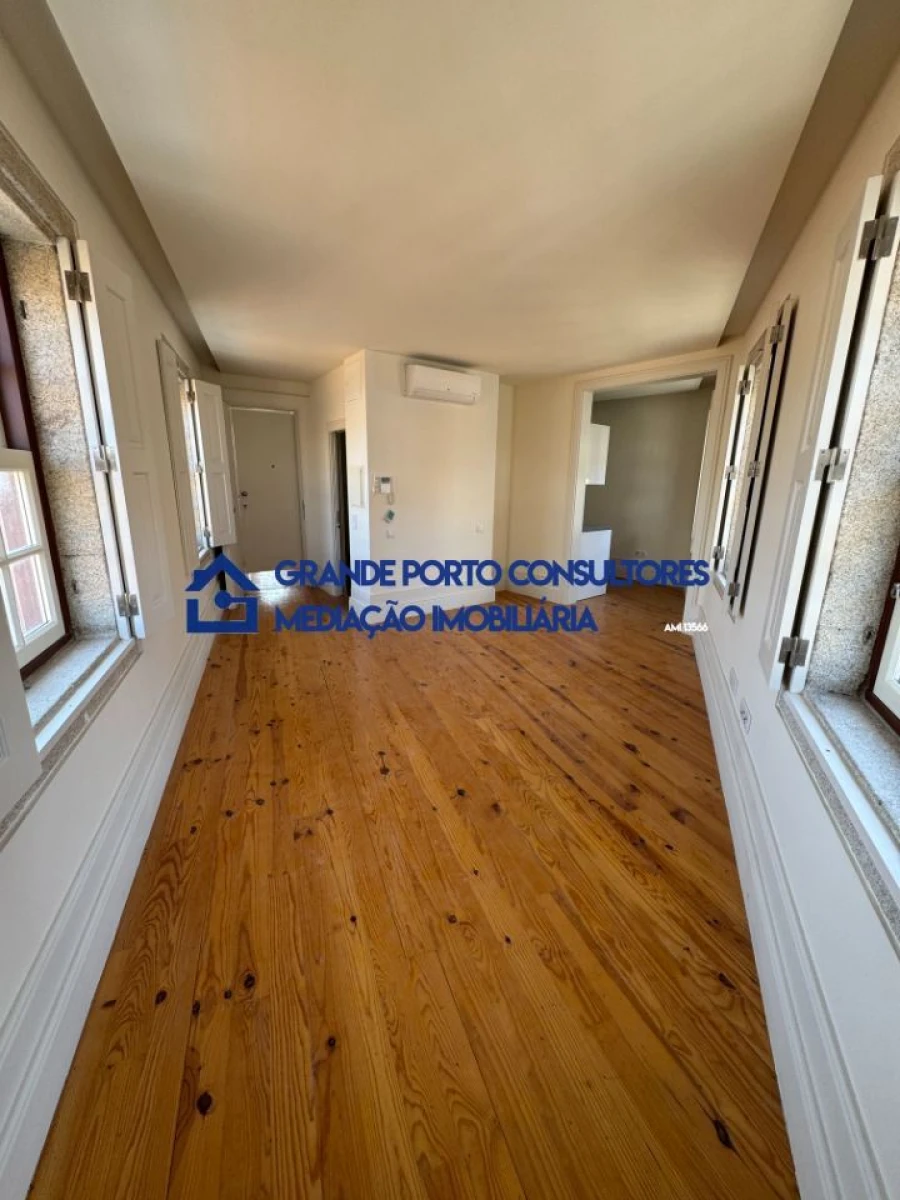 Apartamento T1 para Arrendamento em Cedofeita, Santo Ildefonso, Sé, Miragaia, São Nicolau e Vitória Foto 1