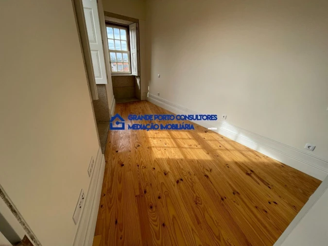 Apartamento T1 para Arrendamento em Cedofeita, Santo Ildefonso, Sé, Miragaia, São Nicolau e Vitória Foto 9