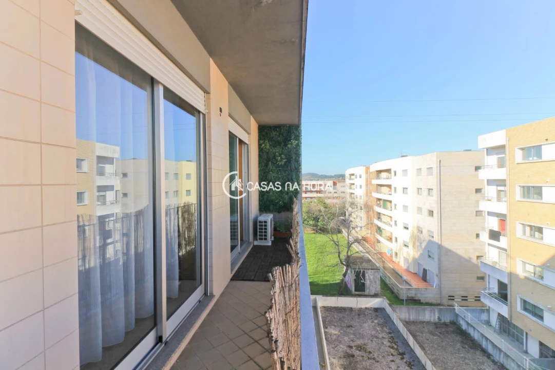 Apartamento T2 para Venda em Castêlo da Maia Foto 20