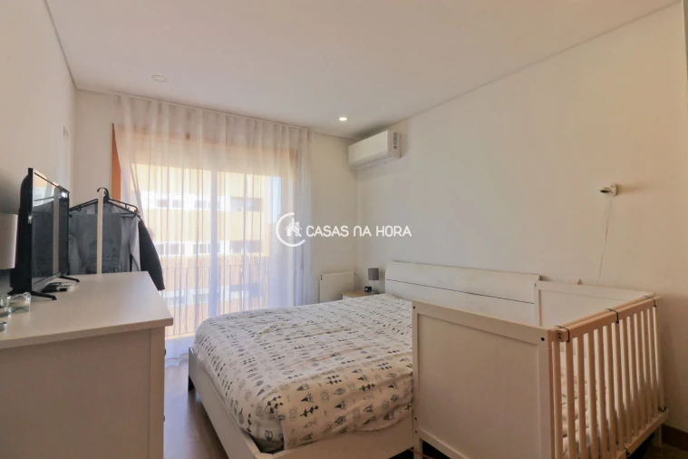 Apartamento T2 para Venda em Castêlo da Maia Foto 10