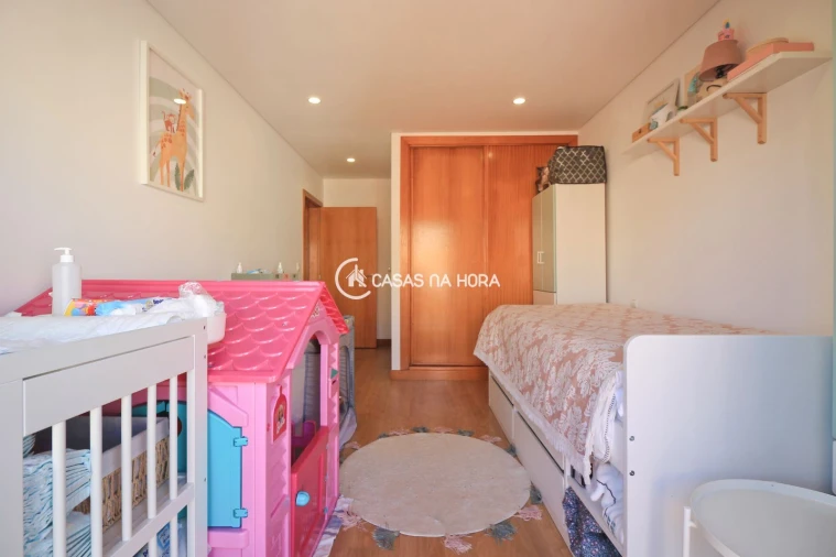 Apartamento T2 para Venda em Castêlo da Maia Foto 21