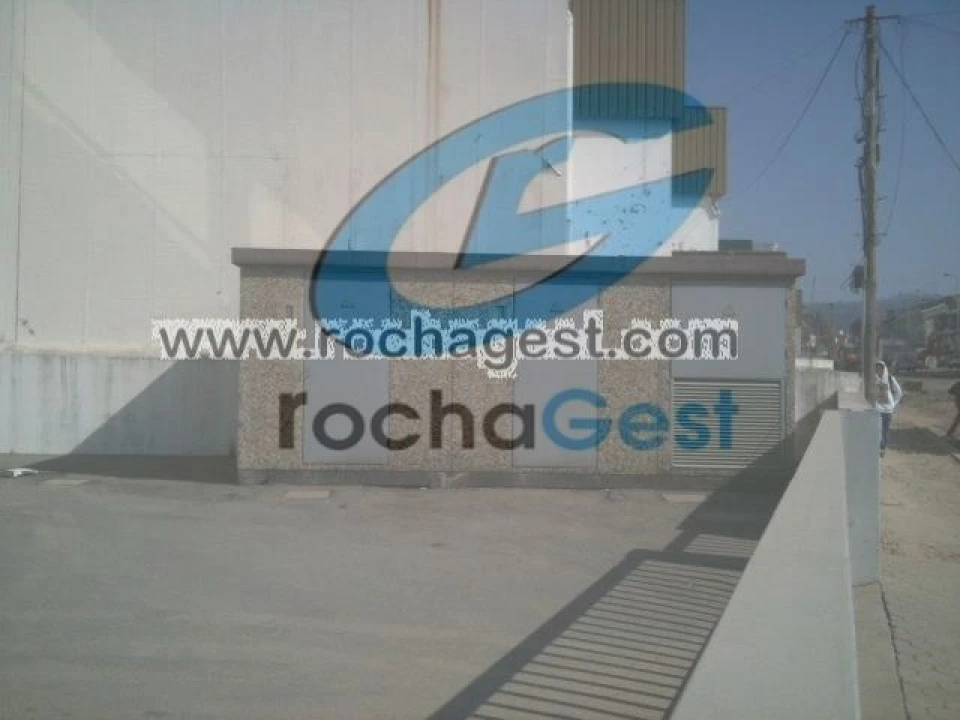 Armazém para Arrendamento em Canelas Foto 16