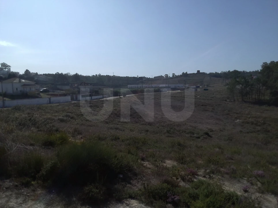 Terreno para Venda em Ramalhal Foto 3