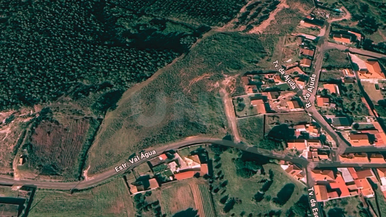Terreno para Venda em Ramalhal Foto 5