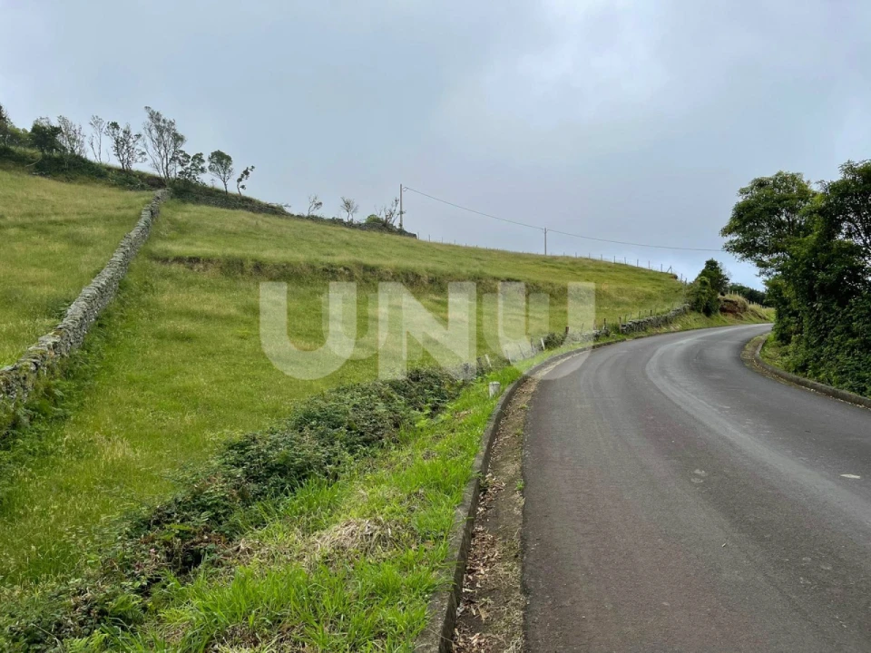 Terreno para Venda em Santo Espirito Foto 3