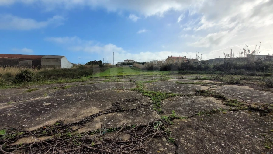 Terreno para Venda em Usseira Foto 11