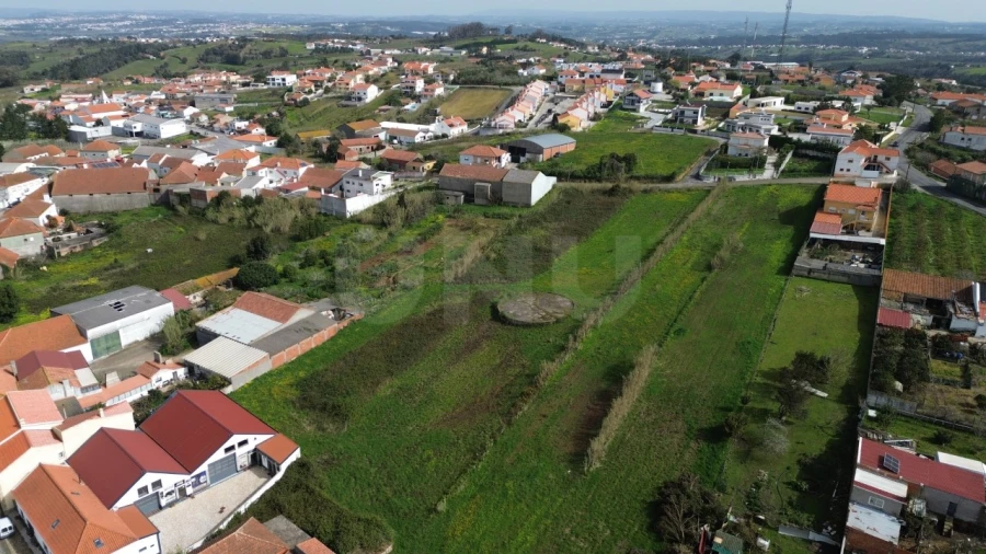 Terreno para Venda em Usseira Foto 7