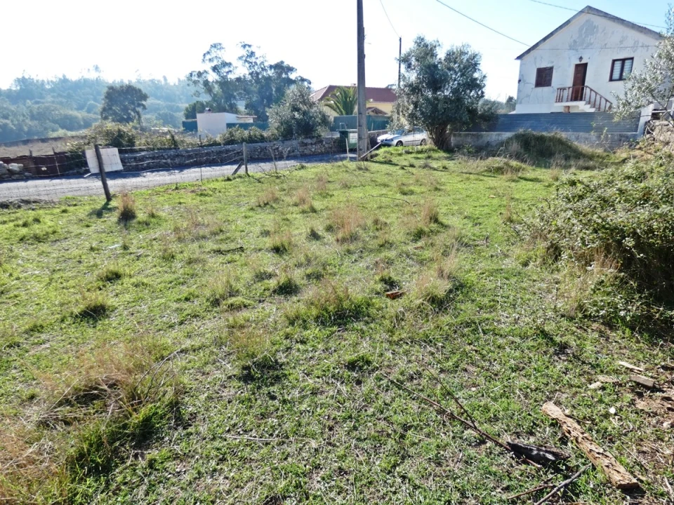 Terreno para Venda em Milharado Foto 6