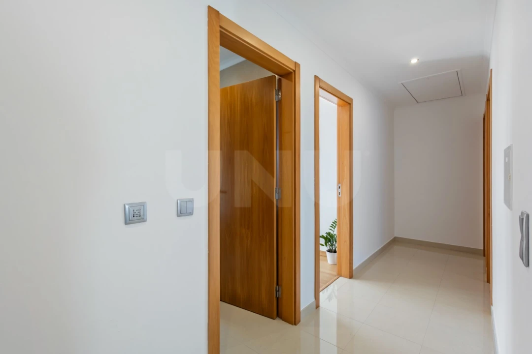 Moradia T3 para Venda em Campelos e Outeiro da Cabeça Foto 9