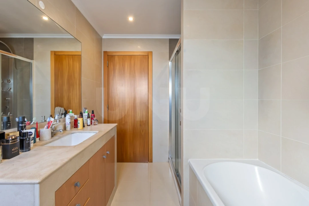 Moradia T3 para Venda em Campelos e Outeiro da Cabeça Foto 15