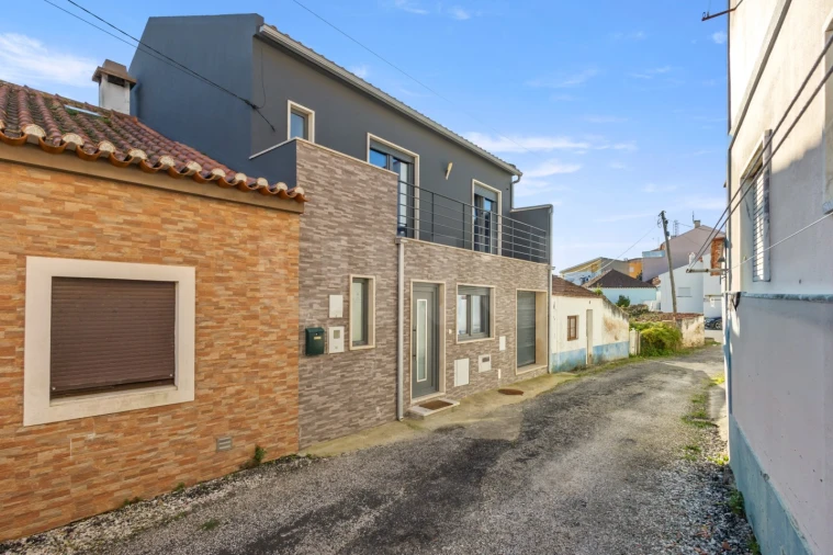 Moradia T3 para Venda em Campelos e Outeiro da Cabeça Foto 24