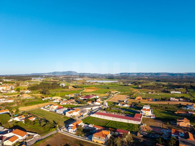 Moradia T3 para Venda em Campelos e Outeiro da Cabeça Foto 29