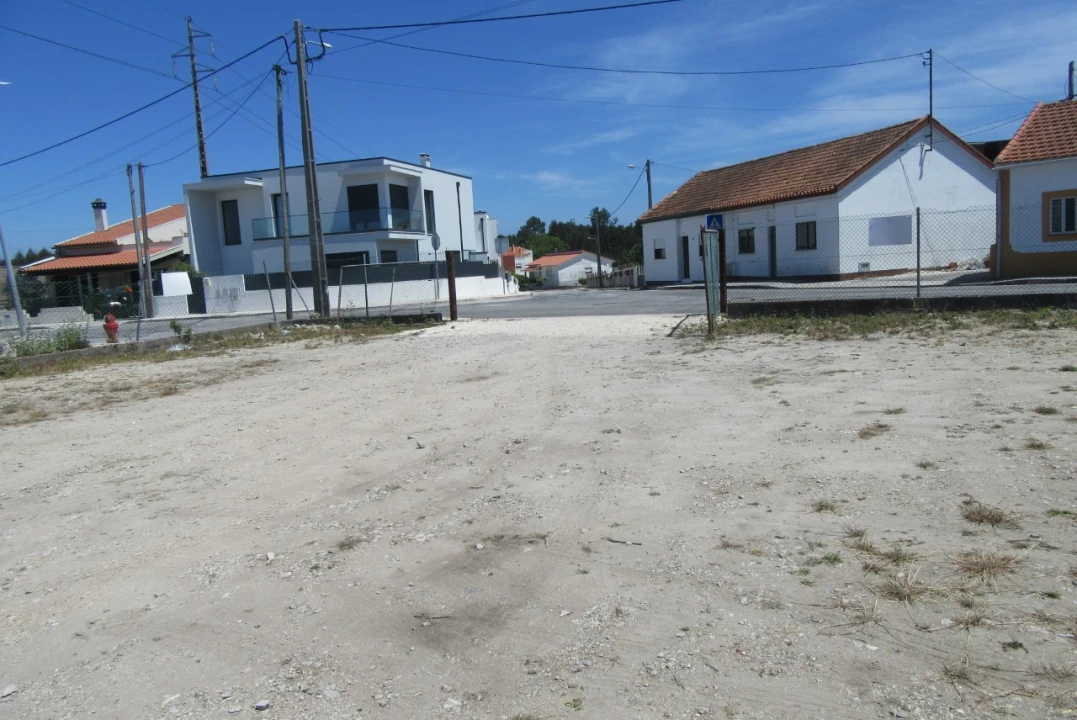 Terreno para Venda em Marinha Grande Foto 2