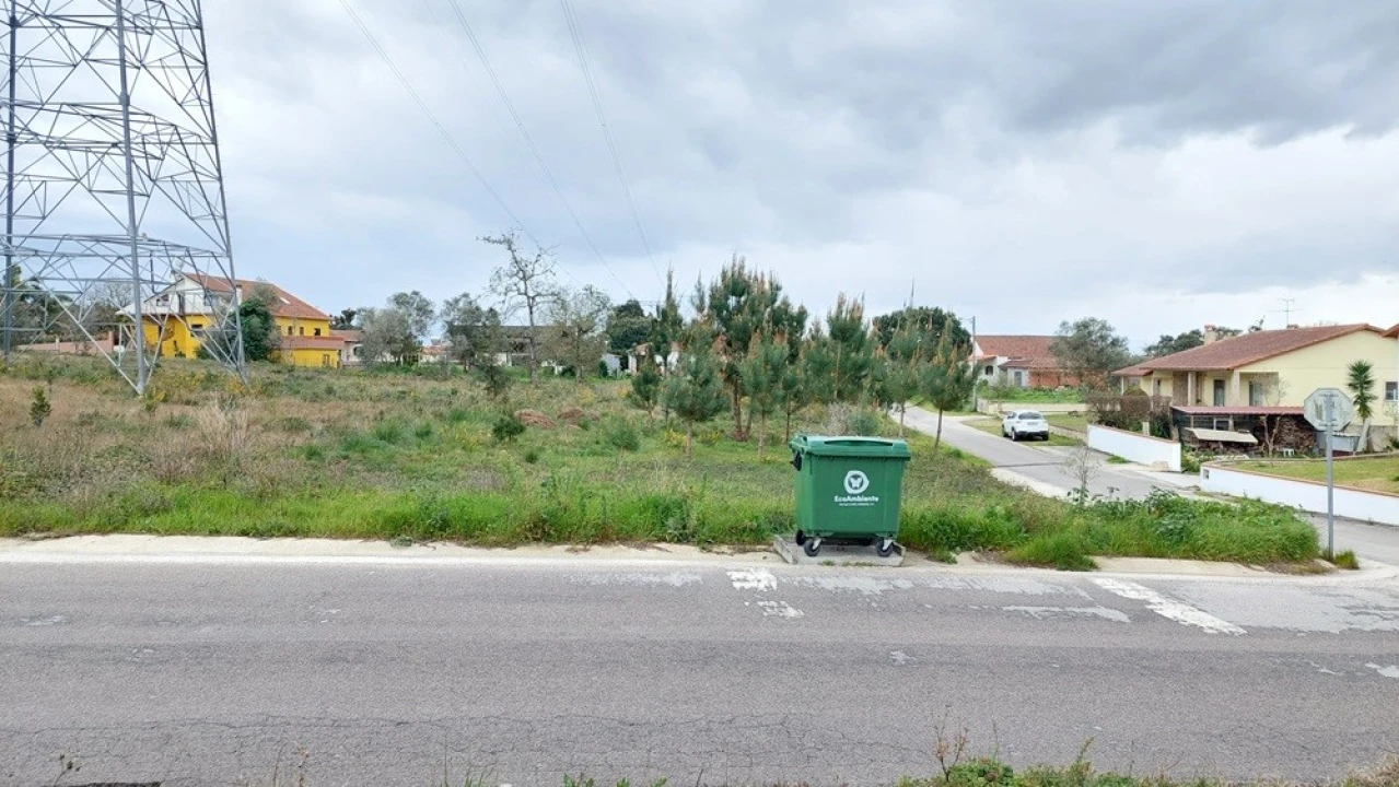 Terreno para Venda em Monte Redondo e Carreira Foto 3
