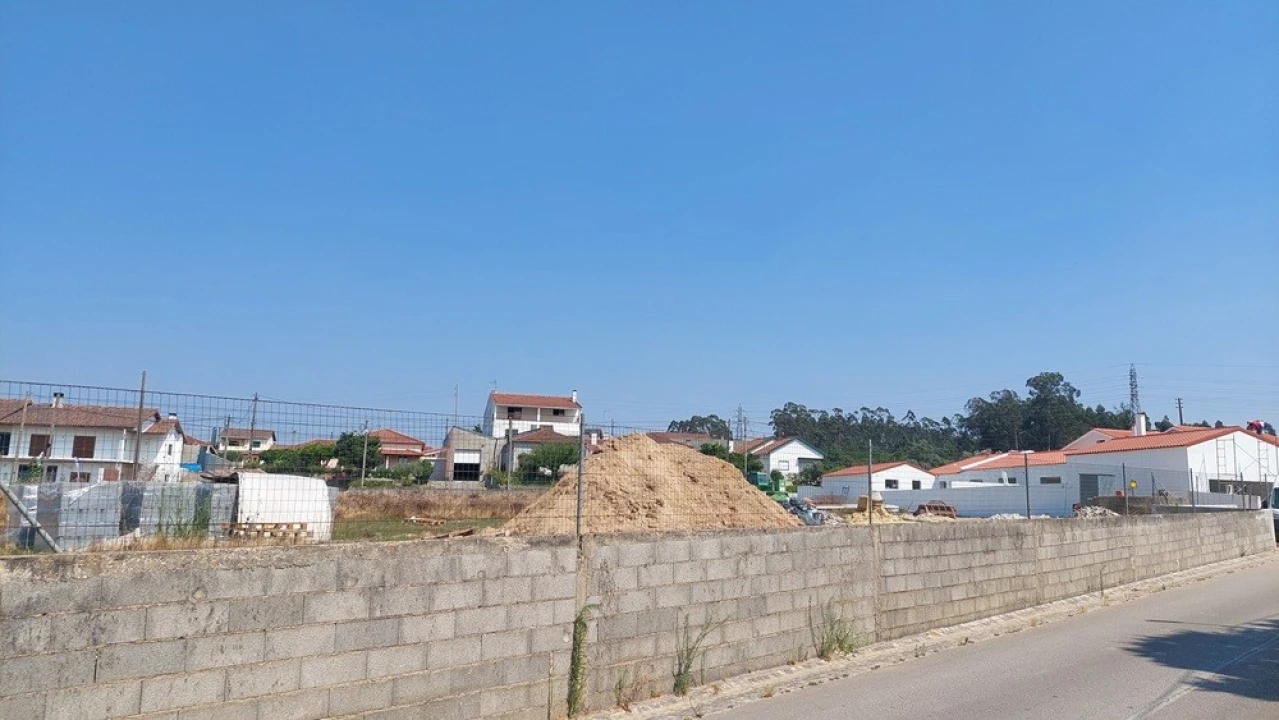 Terreno para Venda em Marrazes e Barosa Foto 5