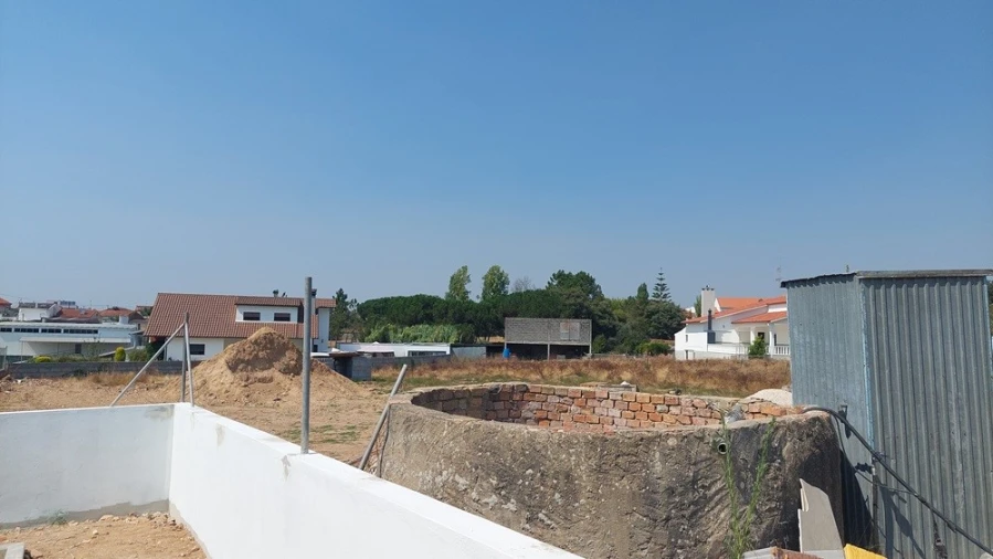 Terreno para Venda em Marrazes e Barosa Foto 4