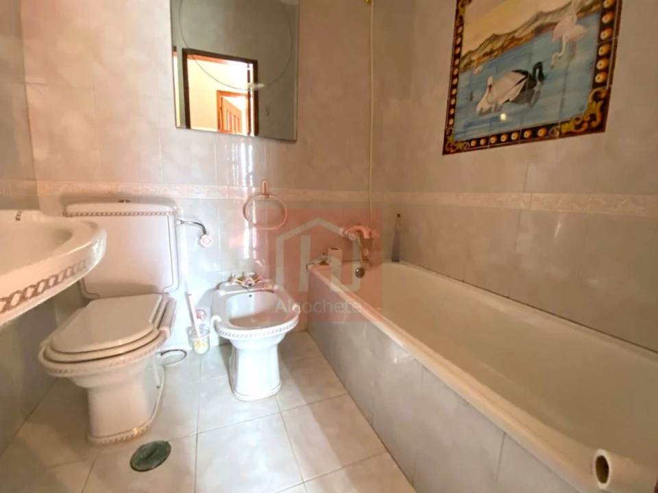 Apartamento T2 para Venda em Alcochete Foto 7
