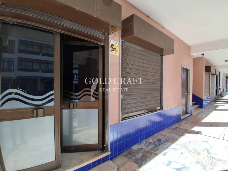 Loja para Arrendamento em Barcarena Foto 2