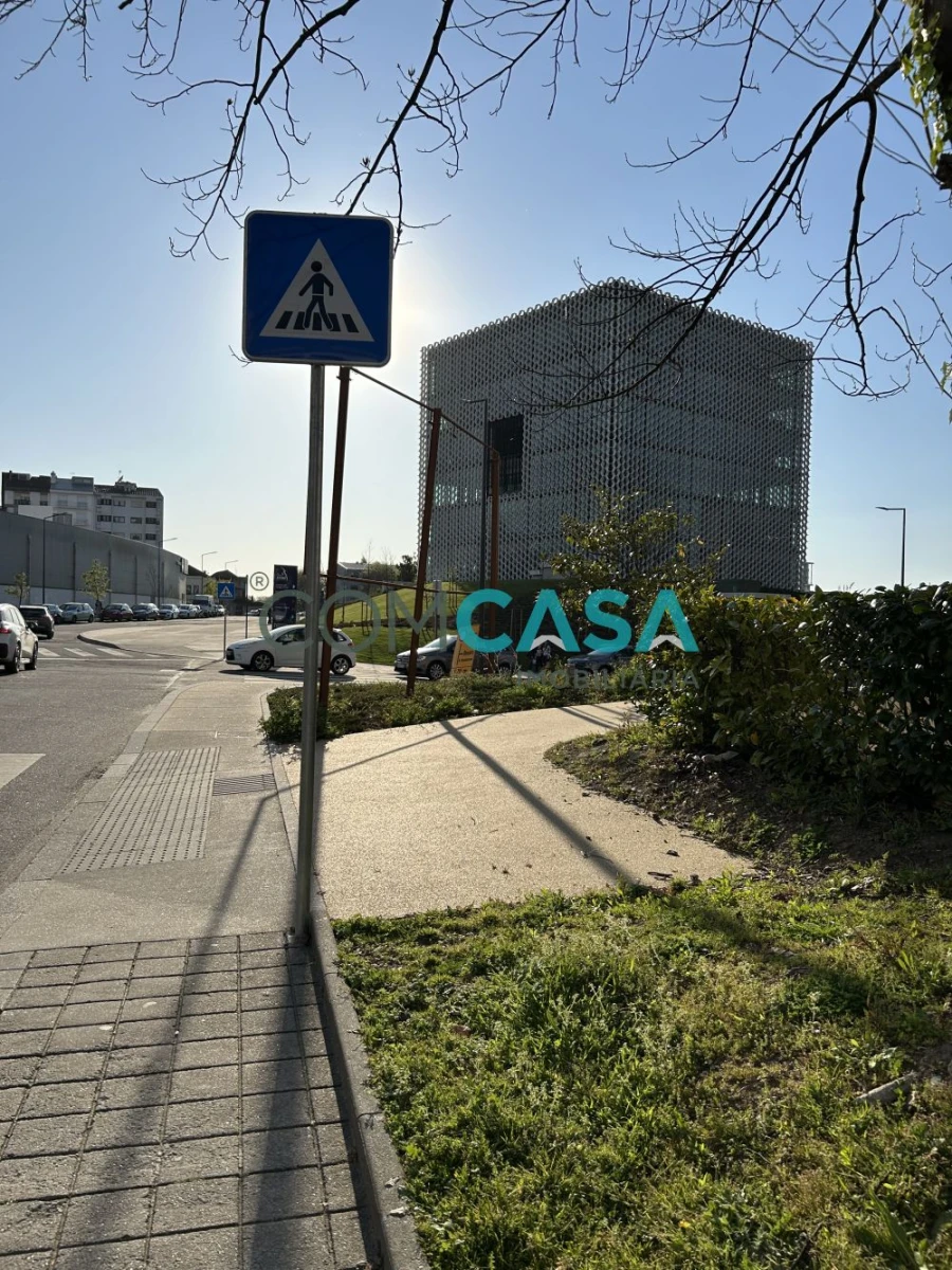 Terreno para Venda em Ramalde Foto 3