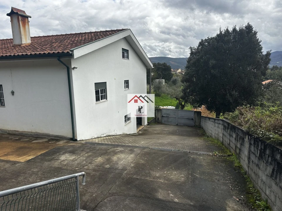 Moradia T3 para Venda em Serpins Foto 41