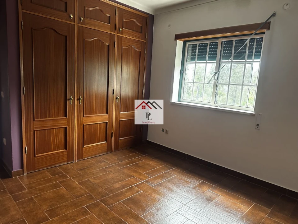 Moradia T3 para Venda em Serpins Foto 20