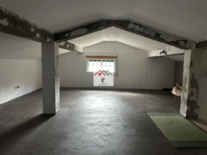 Moradia T3 para Venda em Serpins Foto 29