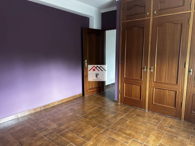 Moradia T3 para Venda em Serpins Foto 21