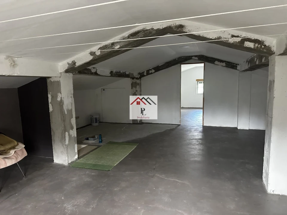 Moradia T3 para Venda em Serpins Foto 31