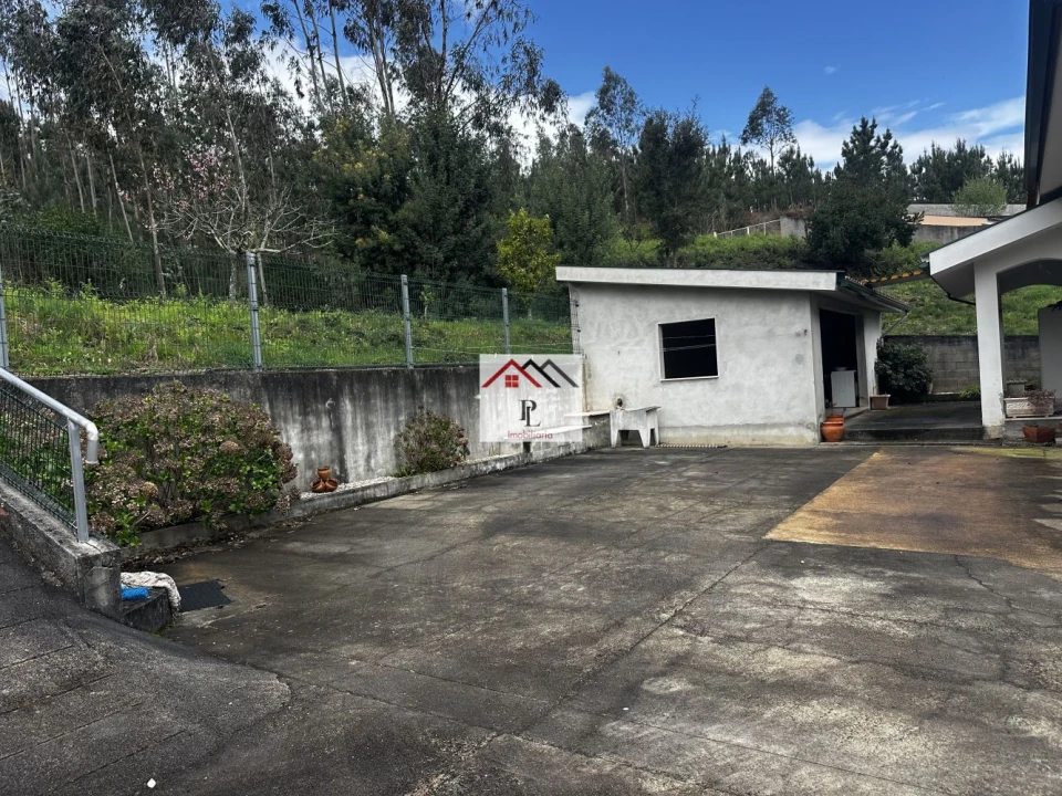 Moradia T3 para Venda em Serpins Foto 40