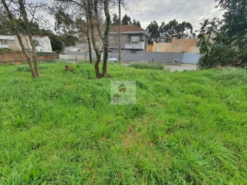 Terreno para Venda em Gulpilhares e Valadares