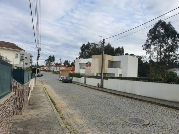 Terreno para Venda em Gulpilhares e Valadares