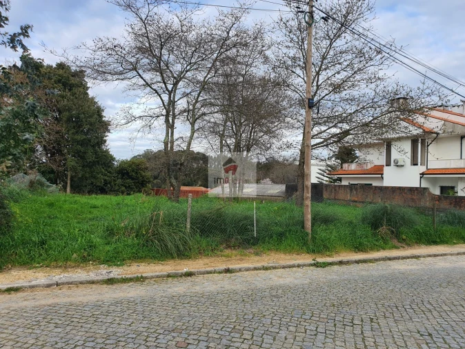 Terreno para Venda em Gulpilhares e Valadares