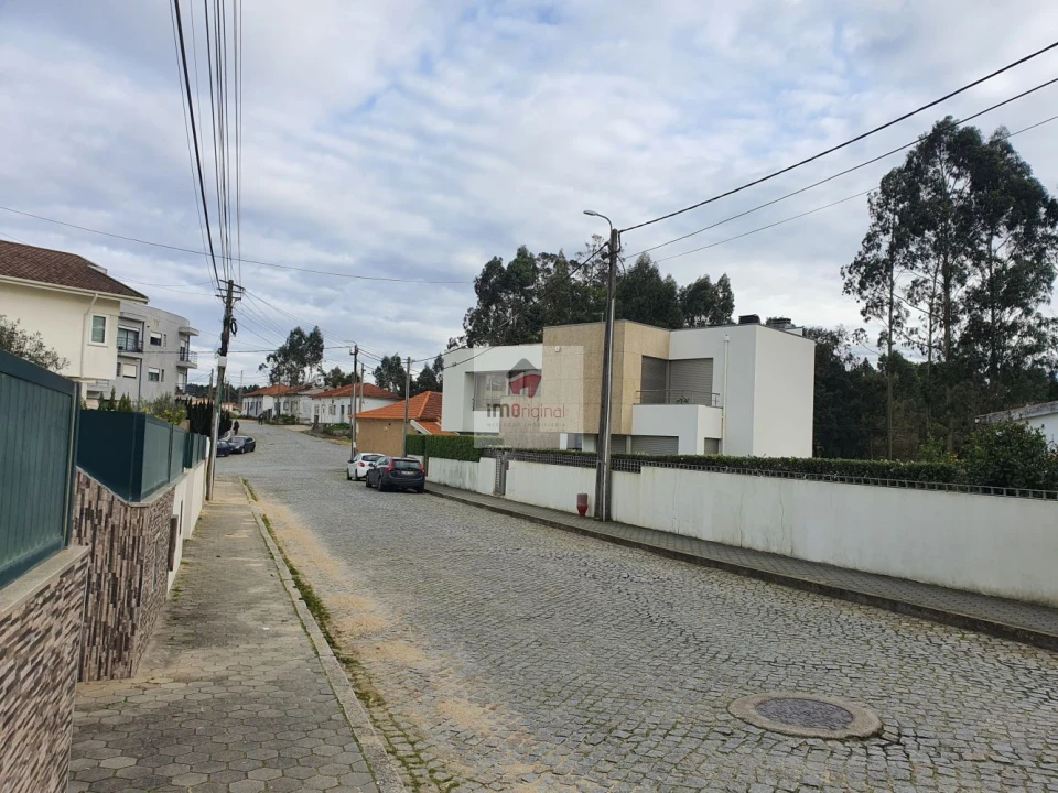 Terreno para Venda em Gulpilhares e Valadares Foto 5