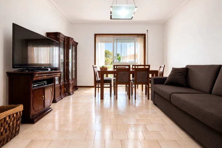 Apartamento T2 para Venda em Cidade da Maia Foto 9