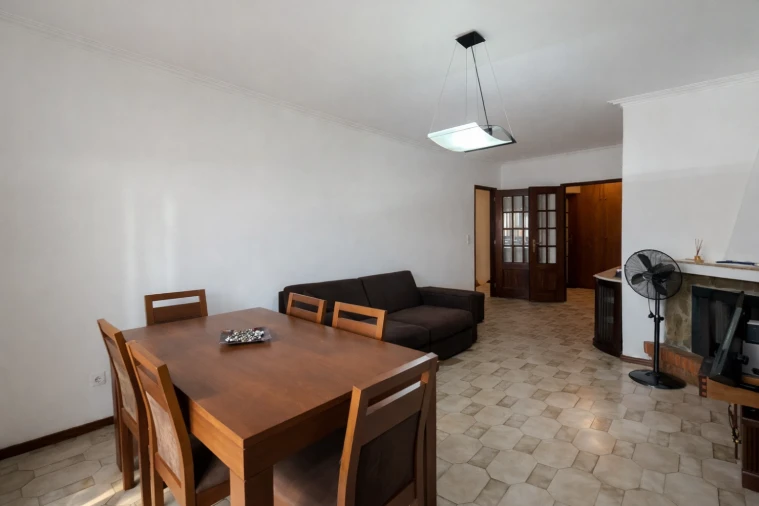 Apartamento T2 para Venda em Cidade da Maia Foto 10