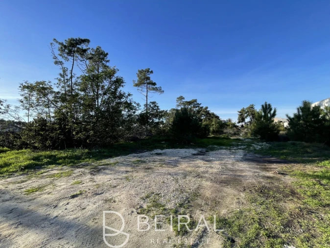 Terreno para Venda em Charneca de Caparica e Sobreda Foto 6