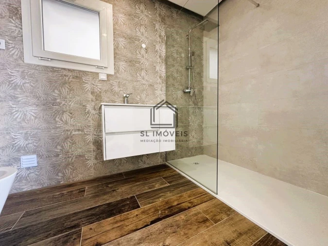 Moradia T3 para Venda em Sesimbra (Castelo) Foto 17