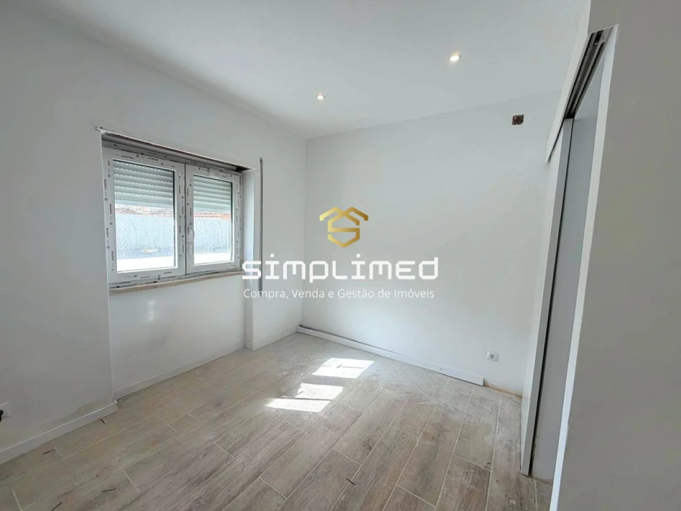 Apartamento T3 para Venda em Alto do Seixalinho, Santo André e Verderena Foto 14